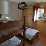 Les Chardons Argentes Apartment